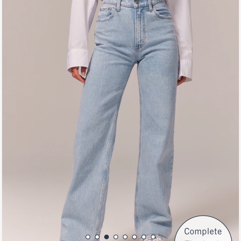 Abercrombie high rise 90’s relaxed jean
